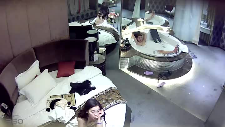 【360】Hotel偷拍系列360粉红浴缸 超极品女神与冰女娃娃组合59V~20161125 极品男女~2016 11 25 21 07 46 312 new