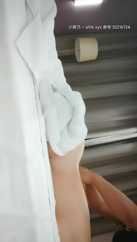 bbs2048.org@最新流出【女士私密推油】 久违的饥渴小骚货河南妹再临体验超爽体验 推油按摩无套插入操到内射 高清源码录制 new