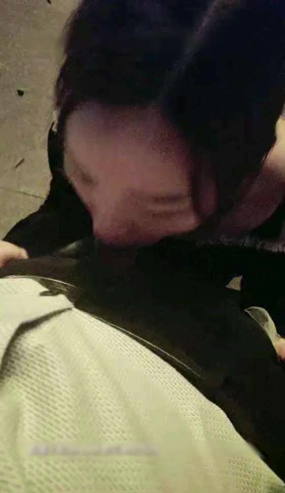 电工来修理灯泡并操了客人 new